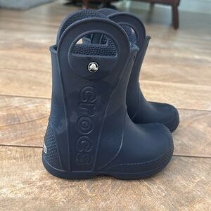 Toddler croc rainboots size c9!